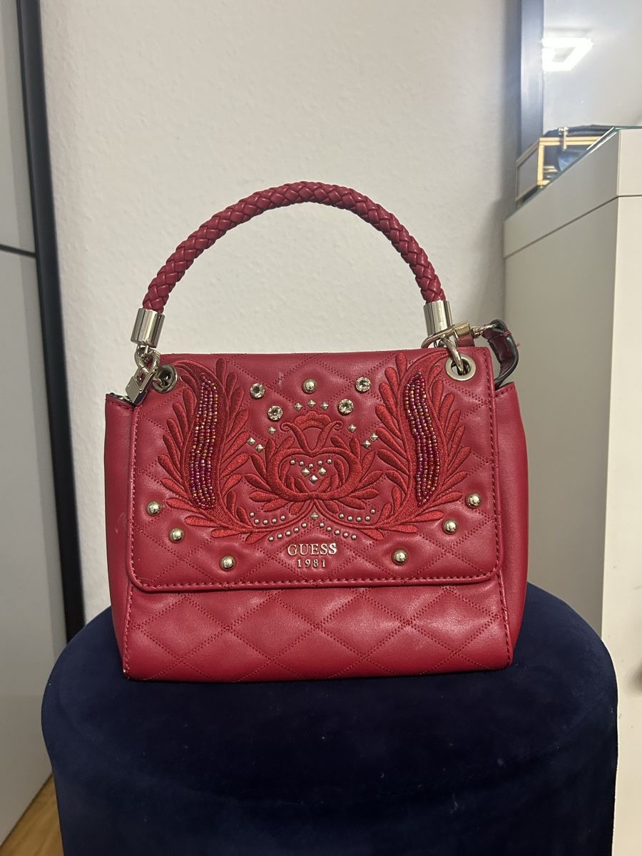 Guess Borse da donna: Guess Tasche – Usato da Winterthur venduto da ruh_rv5q 1