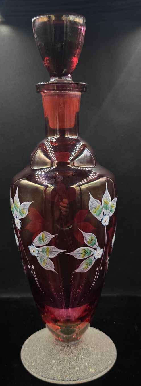 Caraffe: Karaffe aus satiniertem Glas mit Emaille Bemalung – Usato da Rorschacherberg venduto da snOOpydOg11 2