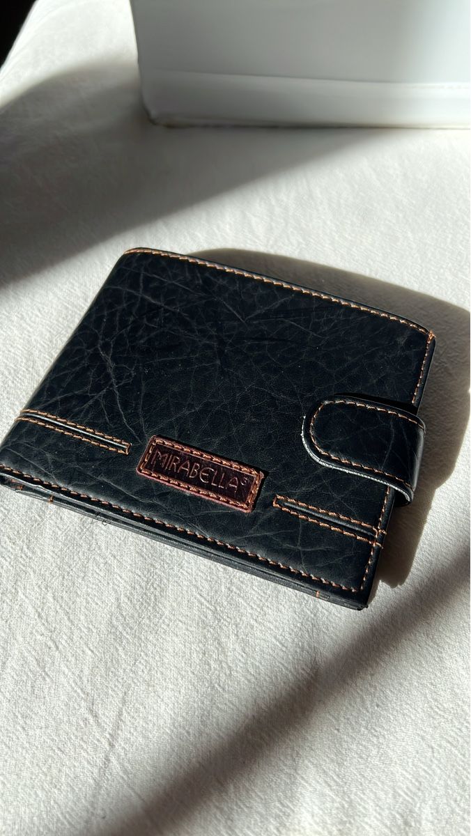 Brieftaschen: Portemonnaie aus Echtleder – Neu (gemäss Beschreibung) aus Sisseln AG von ele_sales