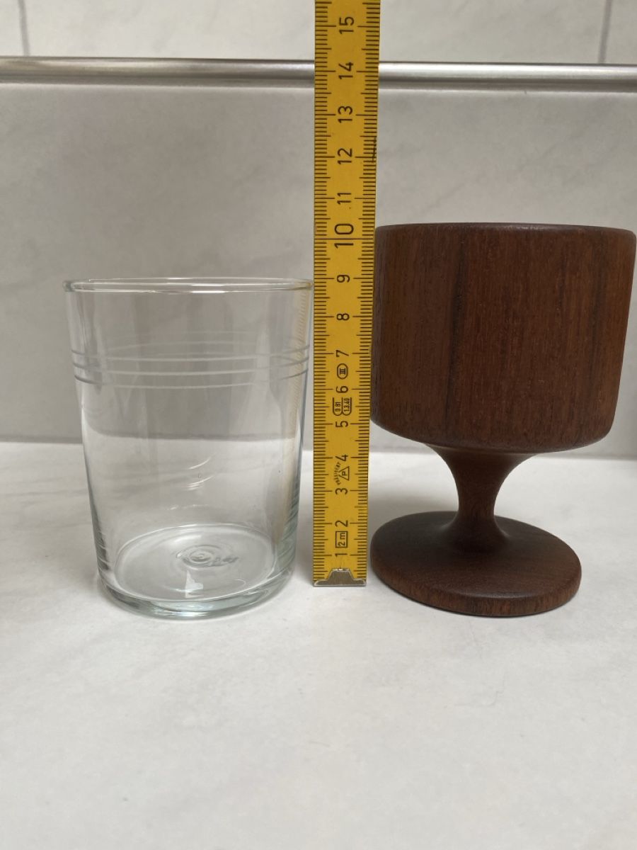 Gläser: Vintage Gläser Set mit Servierbrett, Teakholz. – Gebraucht aus Biberist von Momo33 7