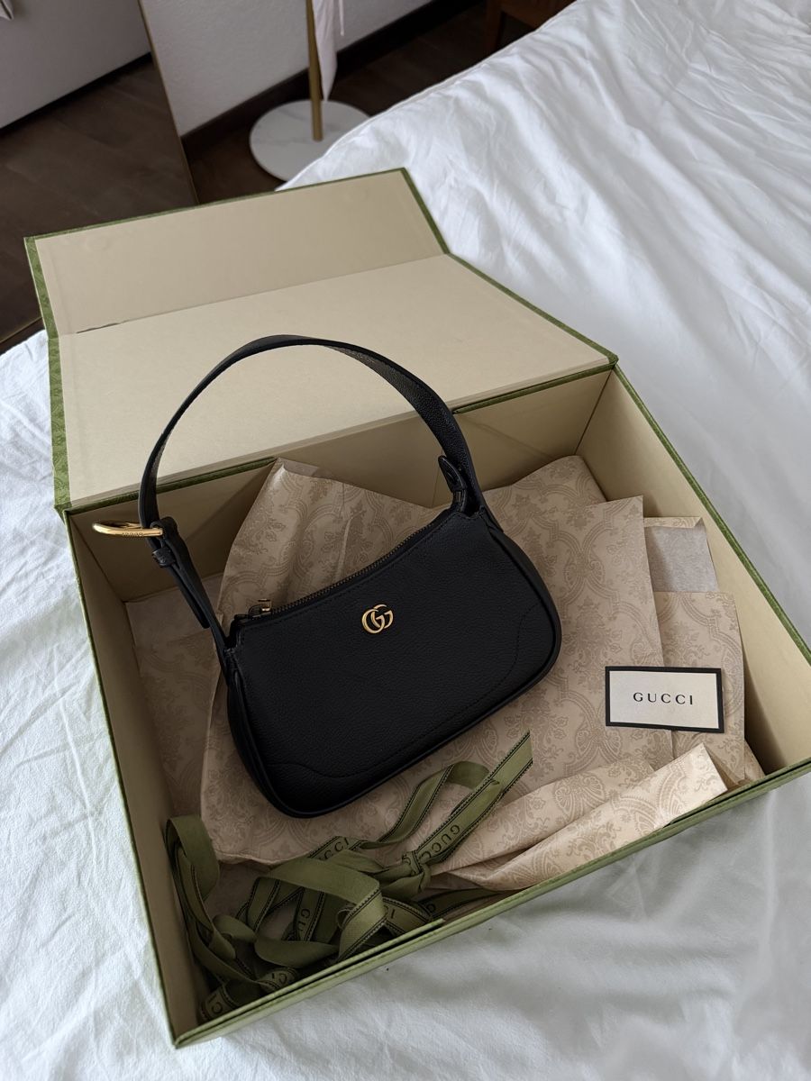 Gucci Borse da donna: Gucci mini Aphrodite Shoulder Bag – Usato da Münchenwiler venduto da AM3280