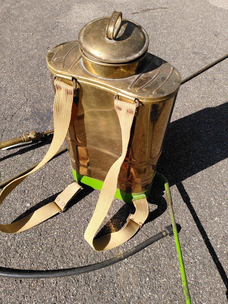 Birchmeier Tutti gli attrezzi: Antike Rückenspritze von Birchmeier – Usato da Turbenthal venduto da Netzschmieder 2