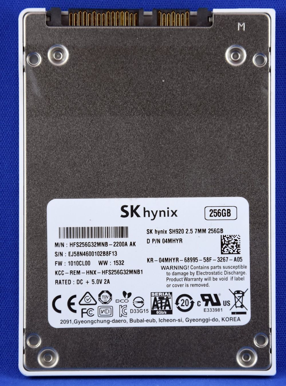 Dischi rigidi: SK hynix SSD 256GB – Usato da Künten venduto da Arktisde