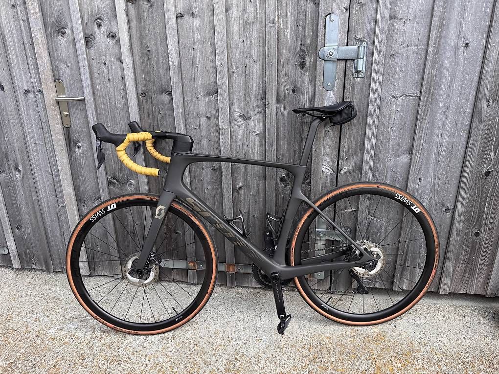 Scott Velos: Scott Foil RC 10 (2022) – Gebraucht aus Burgistein von jose37199813