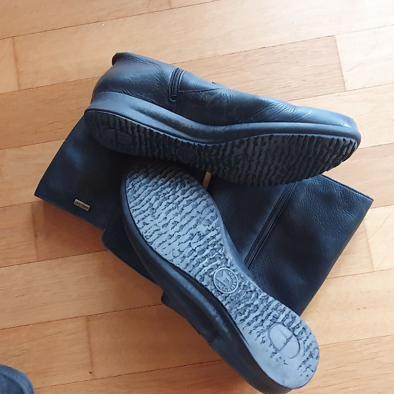 Chaussures femmes: Stiefel 41 Goretex – D'occasion à Meilen par Ztoh 2