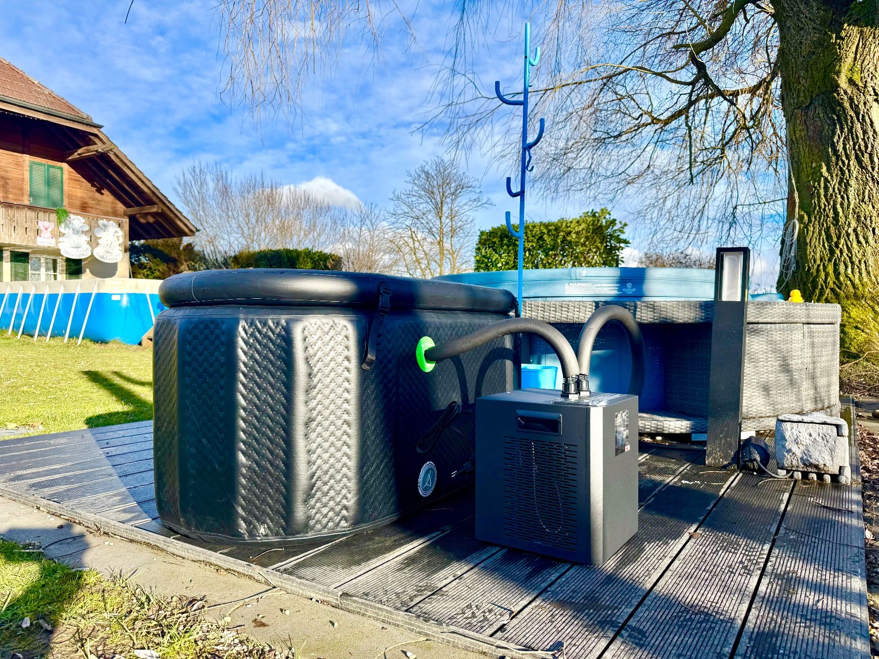 Piscine: Profi Bathtub Eisbad mit High-End Kühler Sommeraktion – Nuovo e nell'imballaggio originale da Bätterkinden venduto da rip2000