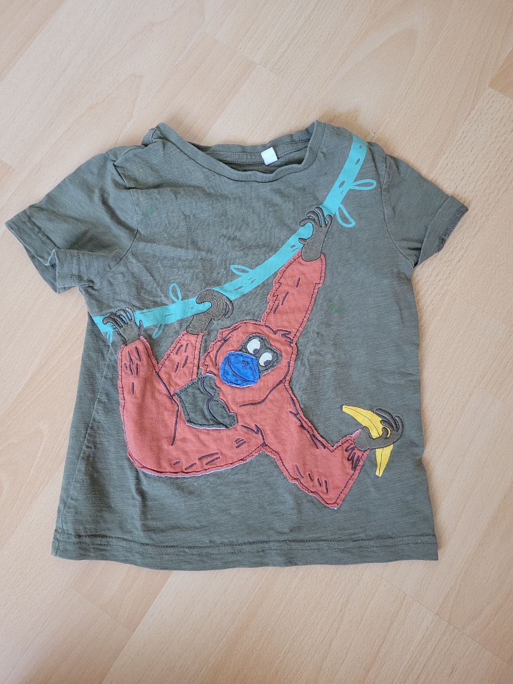 Camicie, T-shirt & Polo: T-Shirt gr. 104 – Usato da Inwil venduto da Flower2325