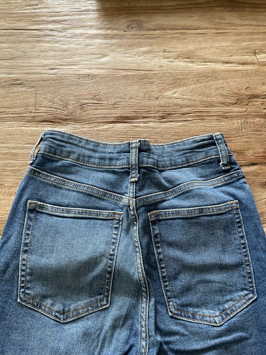 H&M Jeans: Jeans, Gr. 36 – Gebraucht aus St.Urban von leo_7gfq 3