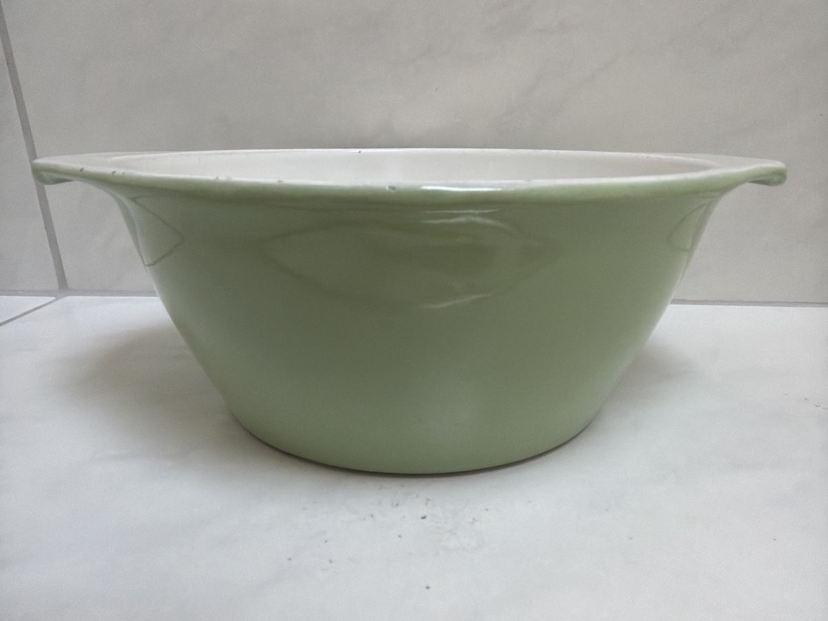 Von Roll Pentole: Gusseisen Topf, von Roll, Vintage. – Usato da Biberist venduto da Momo33