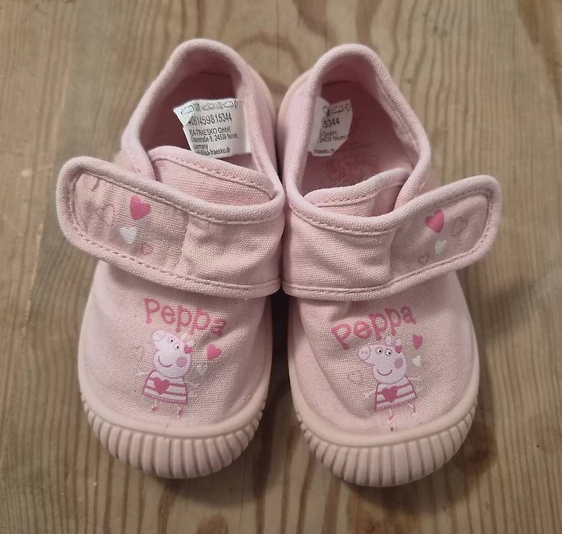 Scarpe per ragazze: Peppa Wutz Finken – Usato da Ilanz venduto da sev_yyw9