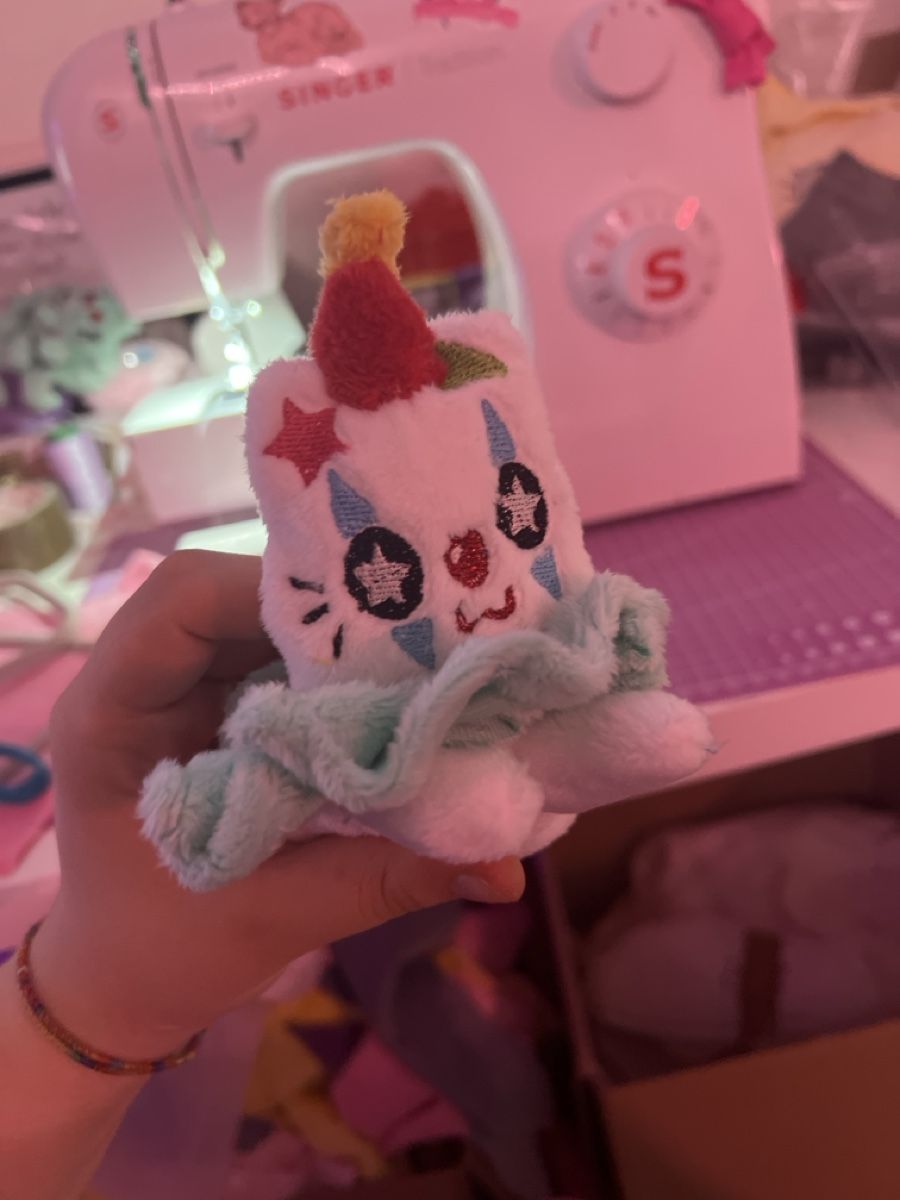 Figuren: Handmade- clown cat plush  – Neu (gemäss Beschreibung) aus Zuchwil von PonyPopArt 2