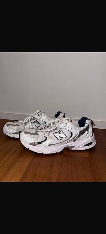 Scarpe da uomo: New Balance  – Usato da Zug venduto da pre_pws9