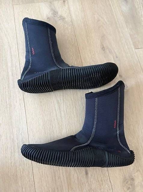 Herrenschuhe: Aqualung Tauchschuhe 6.5 mm Grösse 42 – Gebraucht aus Schötz von Suntec81
