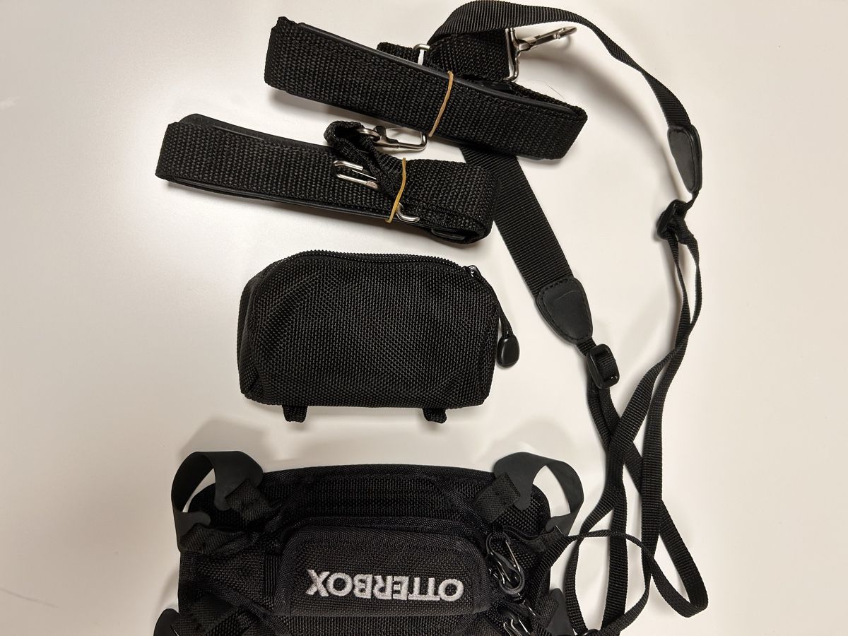 Taschen: Tablett Halterung Otterbox Universell – Gebraucht aus Kefikon ZH von Loisel69 1
