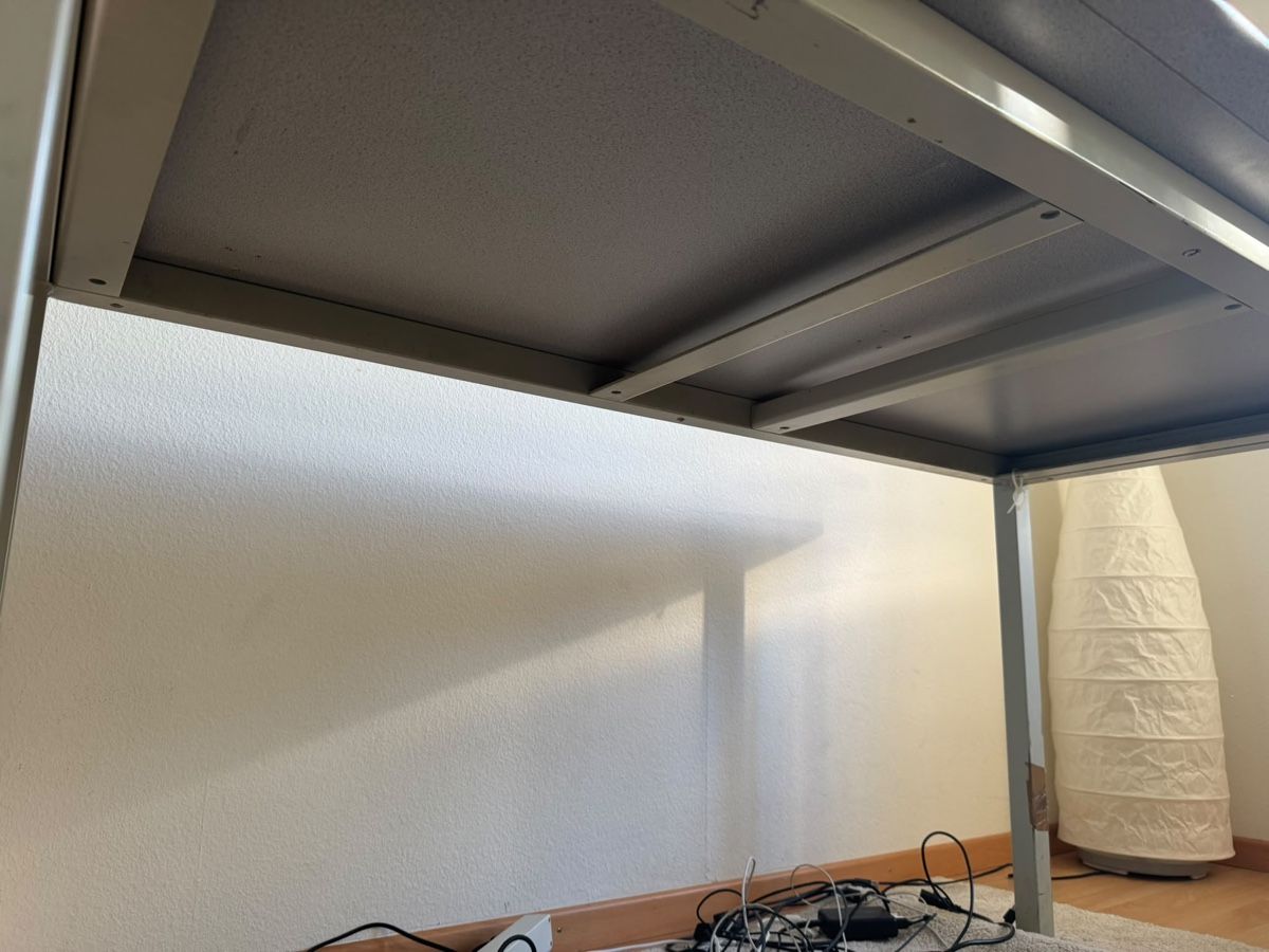 Tische: Arbeitstisch – Gebraucht aus Winterthur von epa17 3