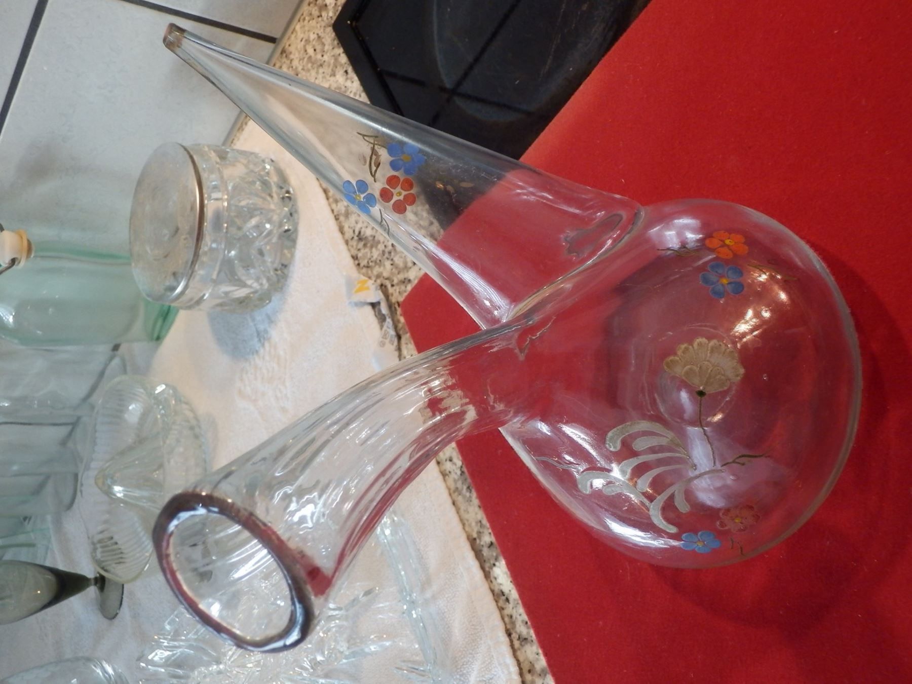 Caraffe: Lot Glaswaren, Karaffen, Flaschen, Vasen – Usato da Ueberstorf venduto da dinbau 8