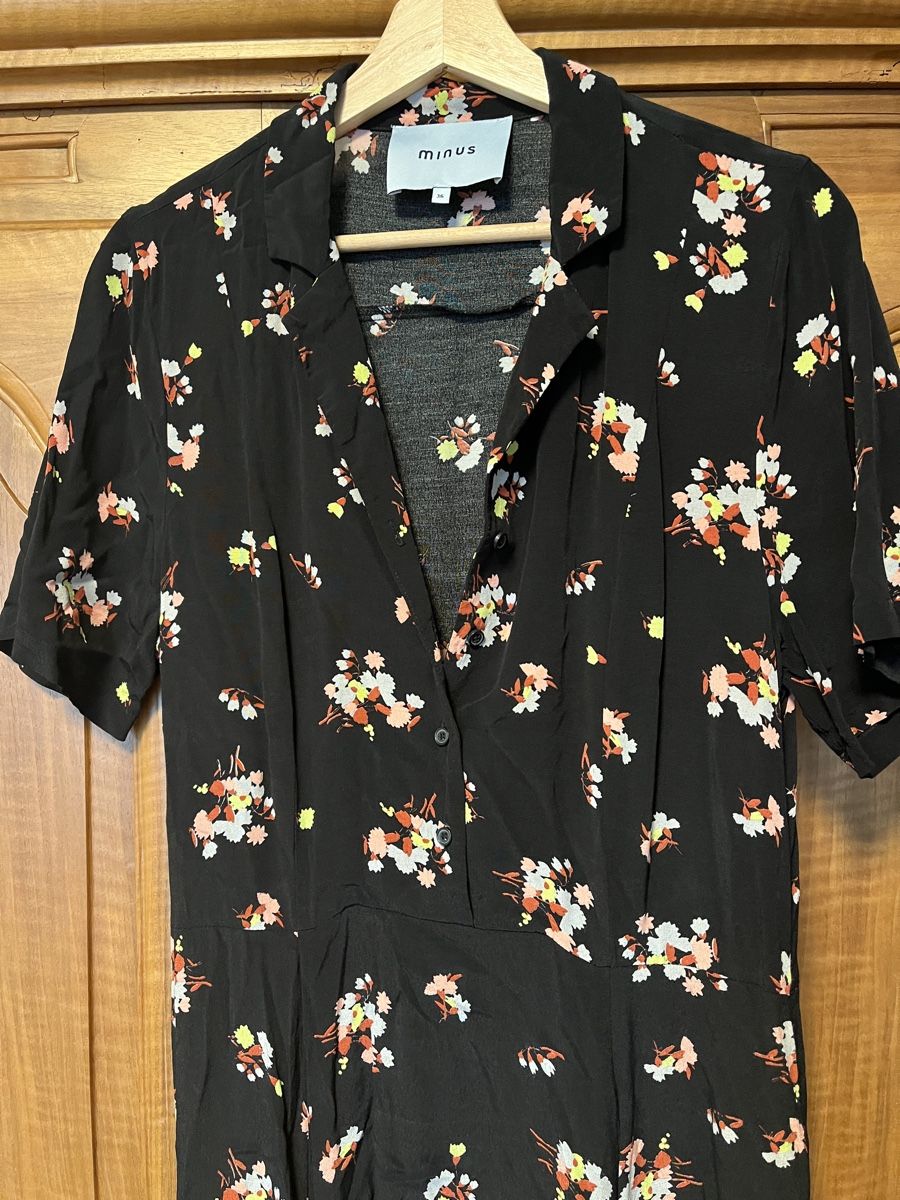 Kleider: Kleid Minus Blumenmuster schwarz Gr. 36 – Gebraucht aus Rotkreuz von zisii 5