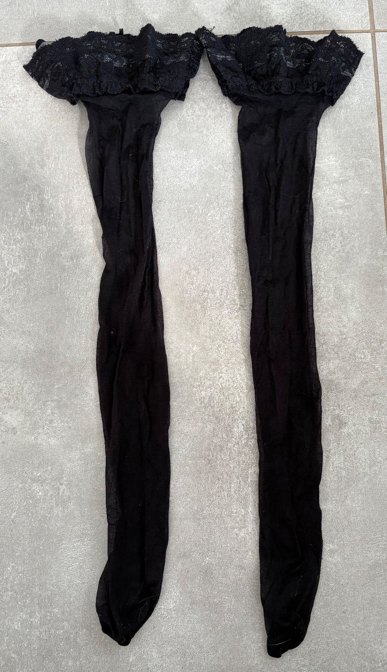 Altra biancheria intima: Halterlose Strümpfe Nylons Gothic mit Spitze/Straps Gr.S – Usato da Siblingen venduto da Vany_McDougall 1