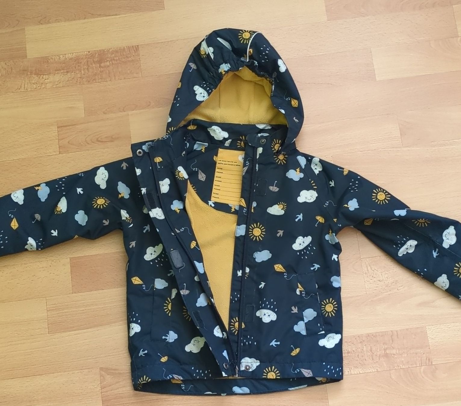 Jacken & Mäntel: Kinder Regenjacke Grösse 98/104 gebraucht – Gebraucht aus Adlikon b. Andelfingen von IlonaSp
