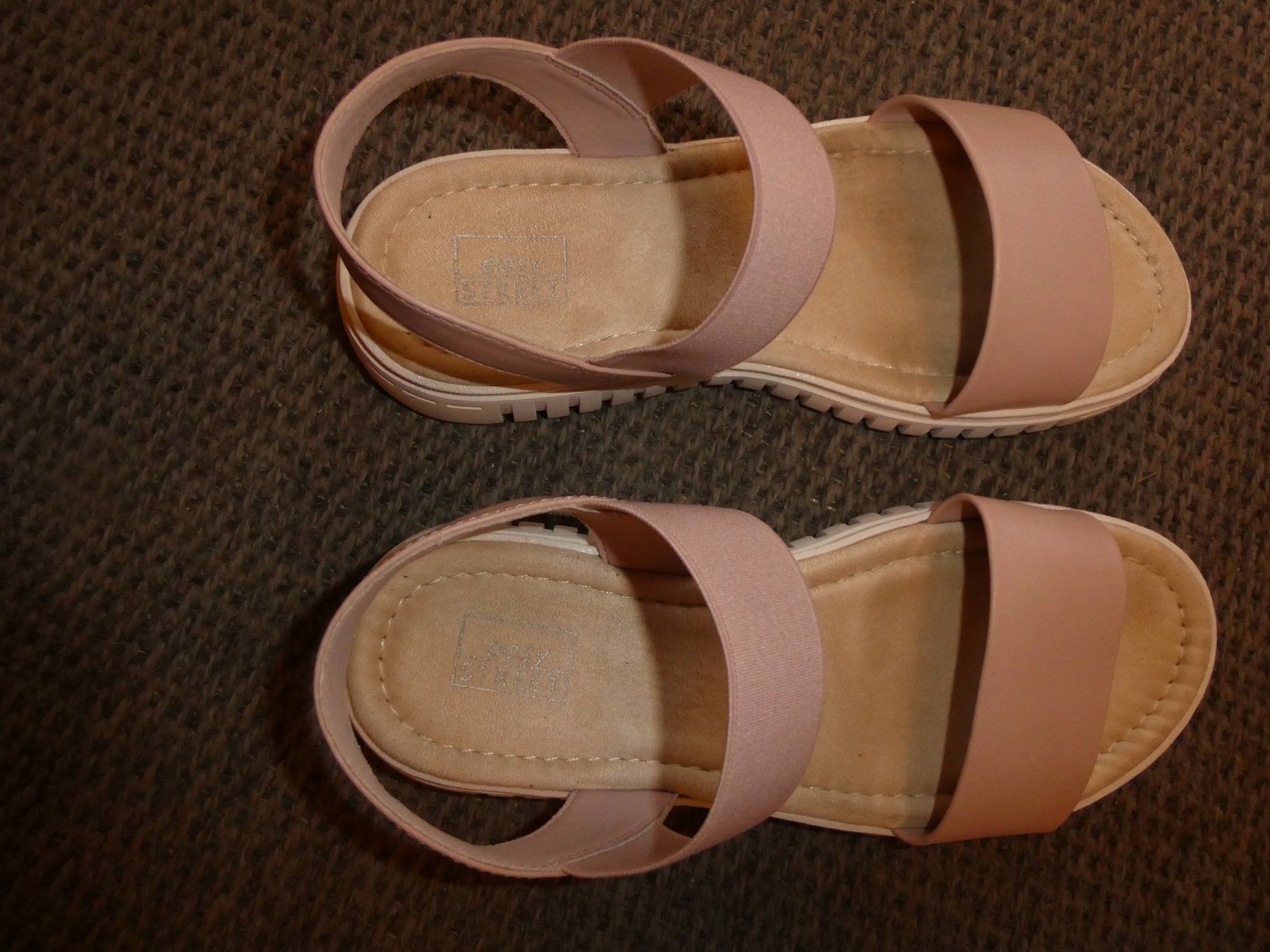 Scarpe da donna: Sommer Schuhe Paket, Grösse 38, Sandalen – Usato da Mels venduto da KOSL 1