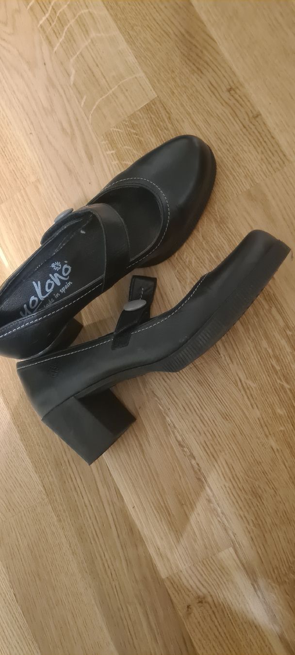 Scarpe da donna: leder schuhe gr 39 von Spanien – Nuovo (secondo la descrizione) da zürich venduto da janjaz 1