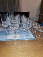 Kristallgläser Set, 27teilig, zeitloses Design zu verkaufen
