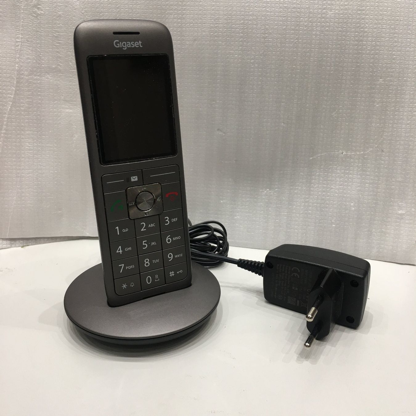 Gigaset Telefoni: Gigaset CL660HX mit Stromadapter und Akku - getested – Usato da Locarno venduto da Sa.chan