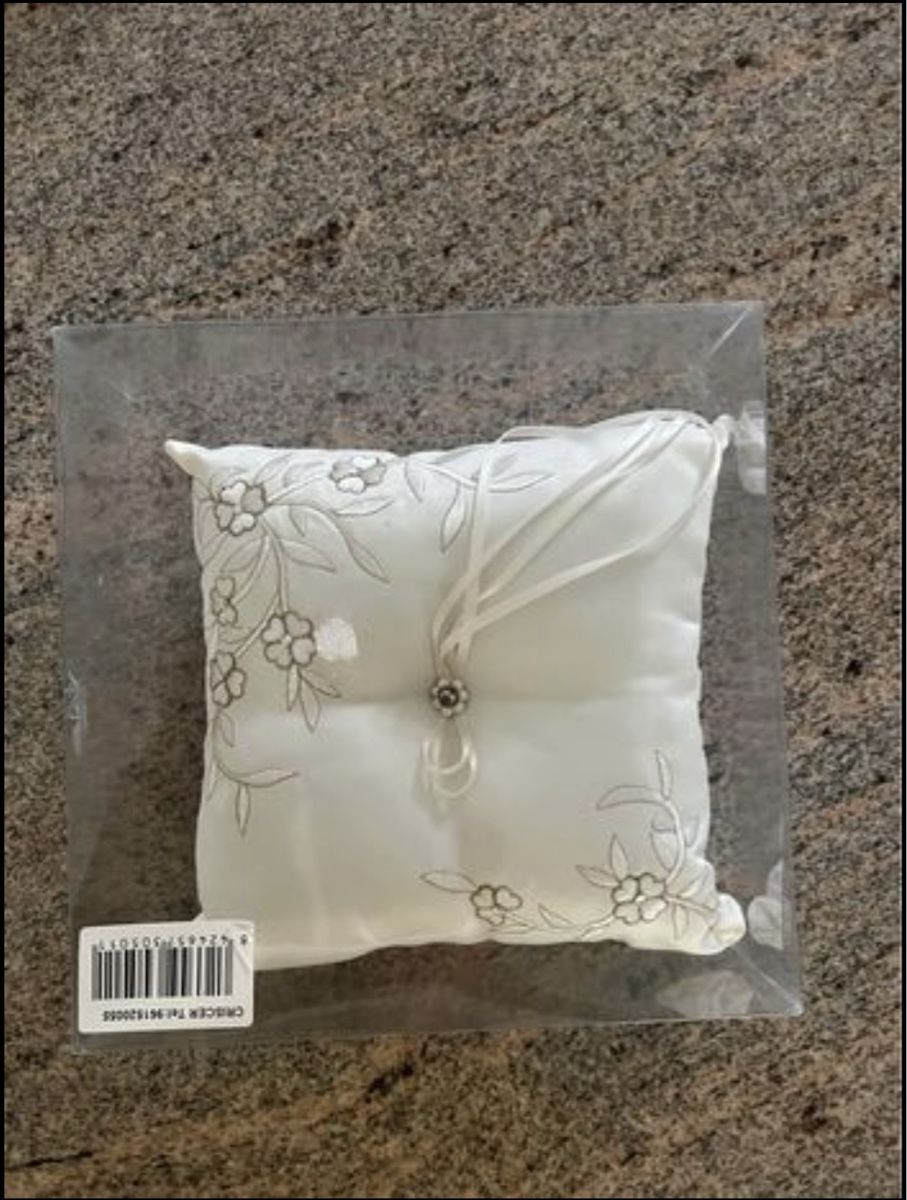 Cuscini: Ringkissen neu 20x20 cm – Usato da Luzern venduto da suhamadlun 3