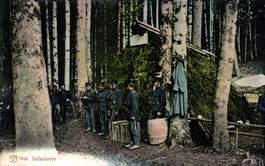 Infanterie im Wald