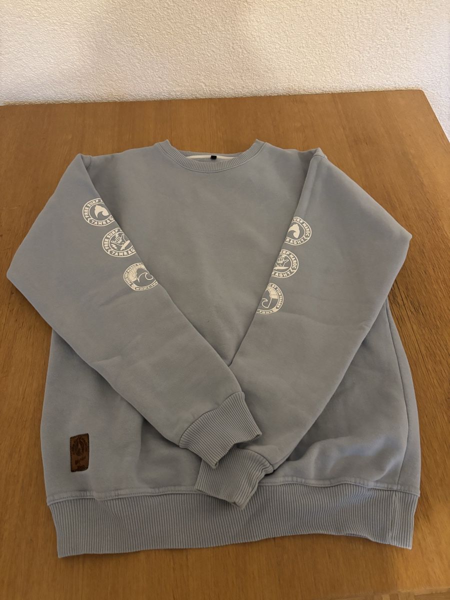 Pullover & Sweatshirts: Sweater blue M – Gebraucht aus Morges von Brunocunha05 1