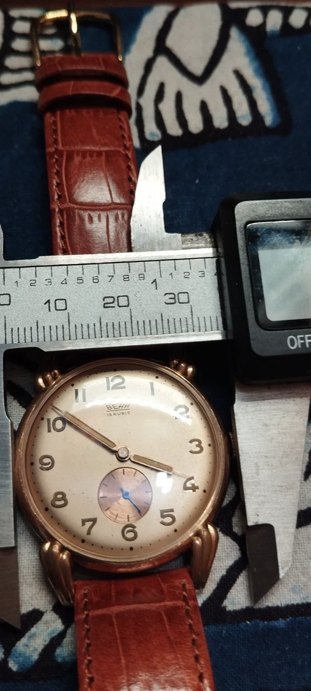 Orologi: Montre jumbo – Usato da La Chaux-de-Fonds venduto da jac_9llg 8