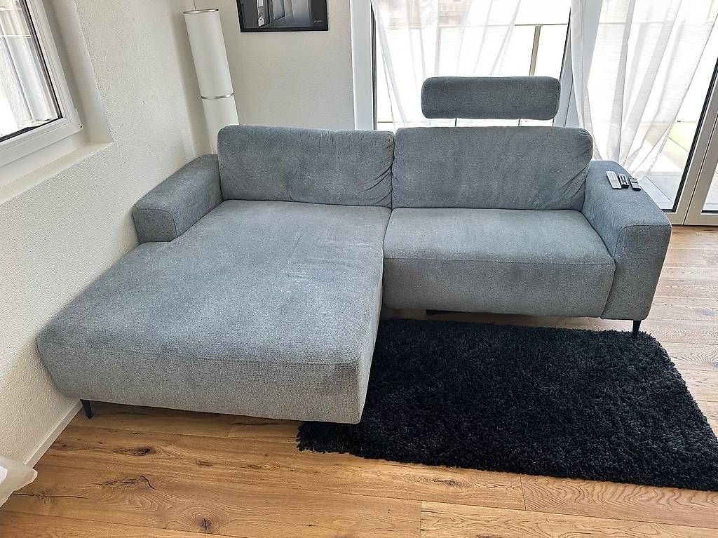 Divani: Neues Sofa Blue/Grey  – Usato da Matzingen venduto da luc_8xmx 1
