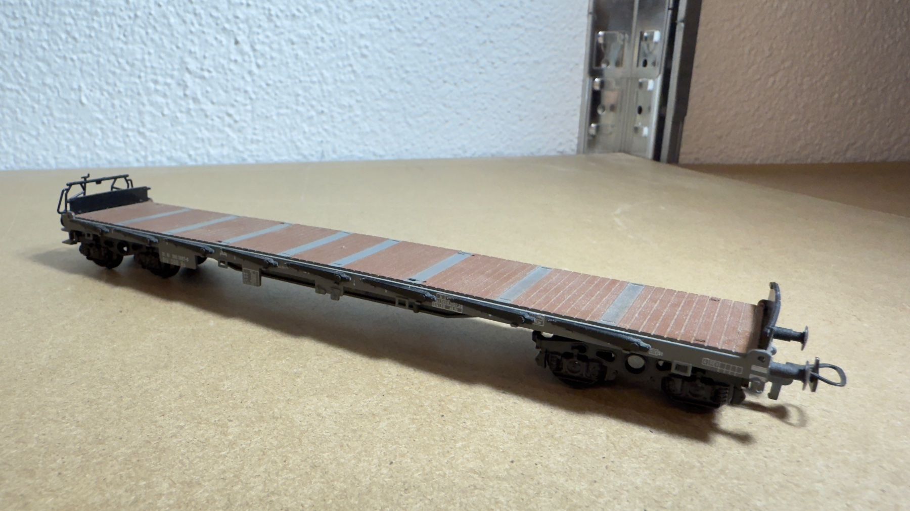 Kleinbahn Modelleisenbahnen: Kleinbahn Auffahrwagen H0 / DC – Gebraucht aus Windlach von Kelebra 3