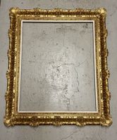 Cadre doré orné style baroque en bois