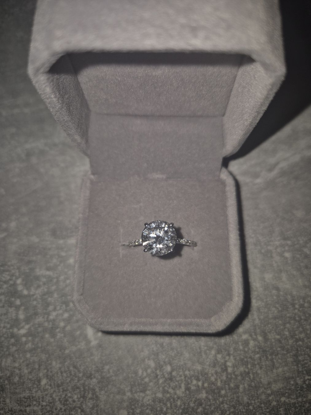 Ringe: Solitär 2,88 Karat Labor – Neu und originalverpackt aus Bilten von mona3001 1