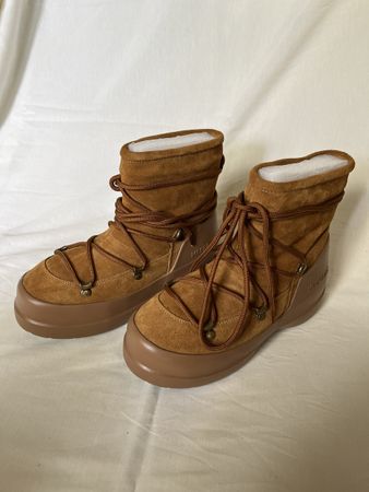 NEU! Moon Boots (EUR 36)