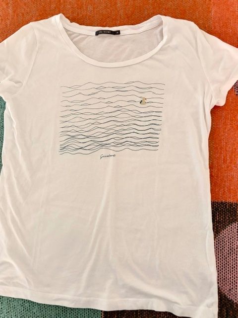 T-shirts: Tshirt weiss, mit lustigem Print, M – D'occasion à Zürich par gunti02