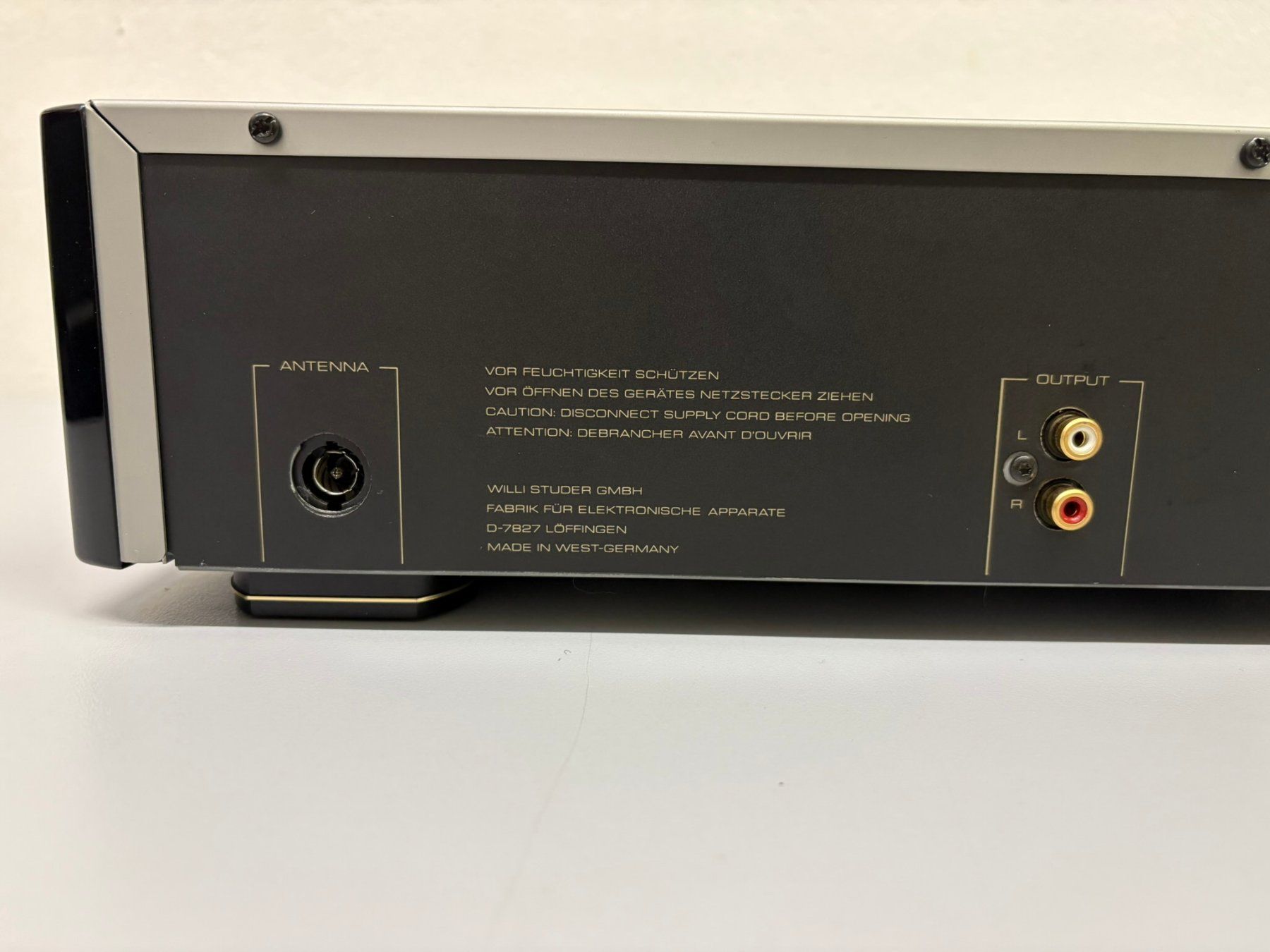 Revox Lettore multimediale & Streamer: Revox H6 FM Tuner mit DAB Adapter – Usato da Hochdorf venduto da av-electronics 4