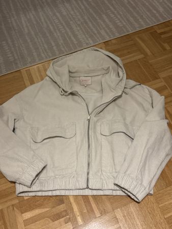 Cordjacke für die Übergangszeit