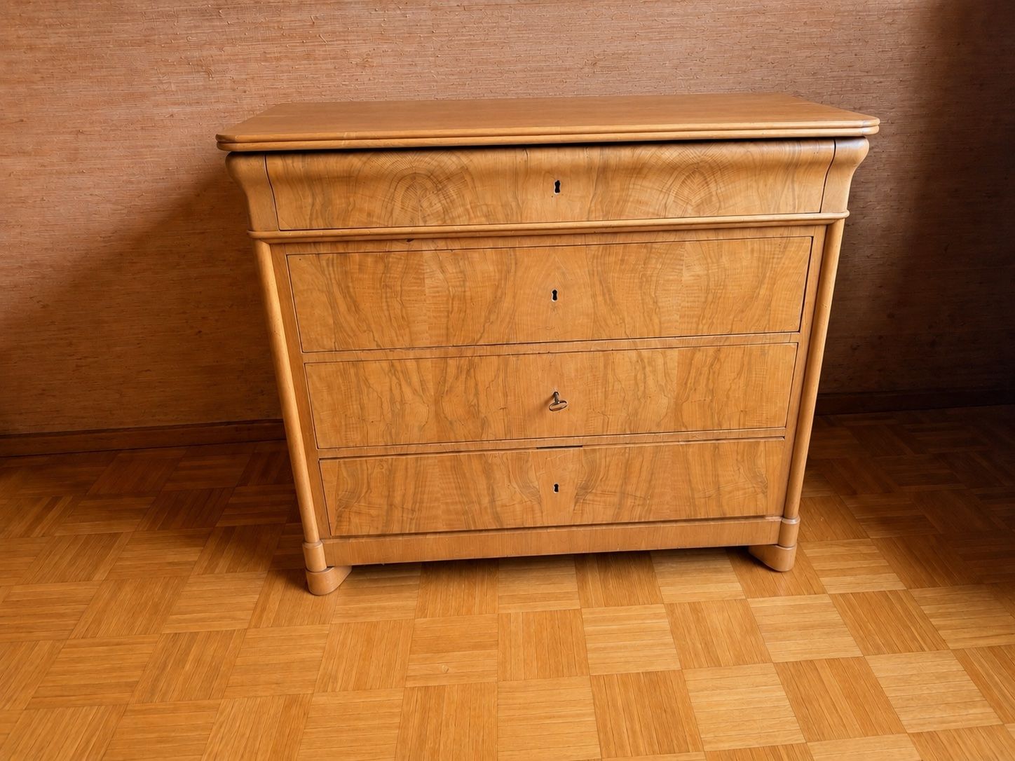 Commodes: Kommode – D'occasion à Reinach BL par Psilveli