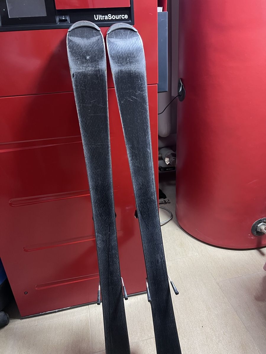 Head Skis: HEAD Skier rot weiss gebraucht – Gebraucht aus Würenlos von Donas1991 3