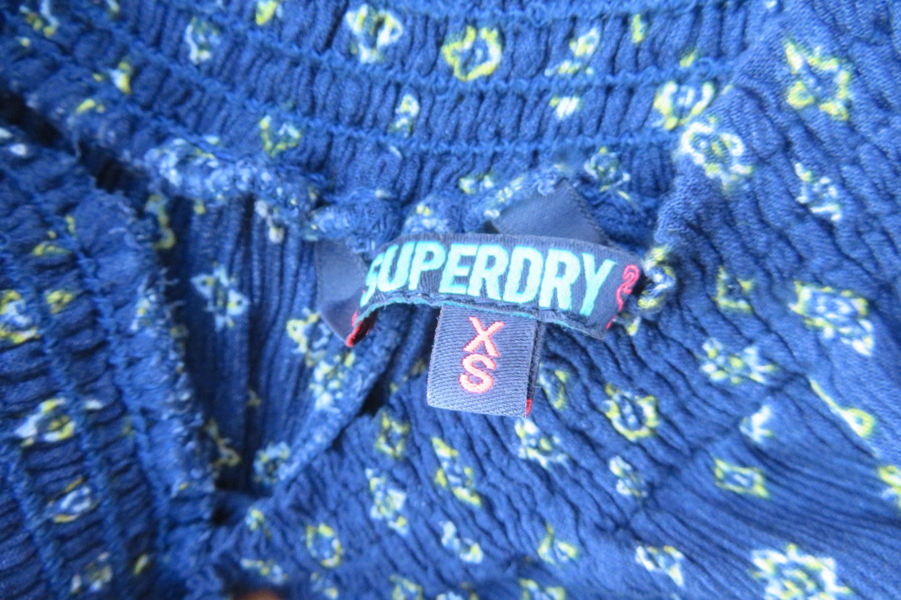 Superdry Camicette: SUPERDRY Carmen-Kurzbluse Grösse  36 – Usato da Wil ZH venduto da Tamagy 2
