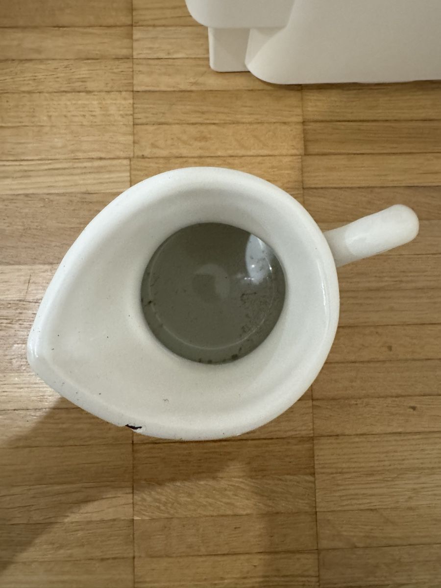 Karaffen: Brocca in Ceramica Bianca – Gebraucht aus Viganello von BlackPanda0003 1