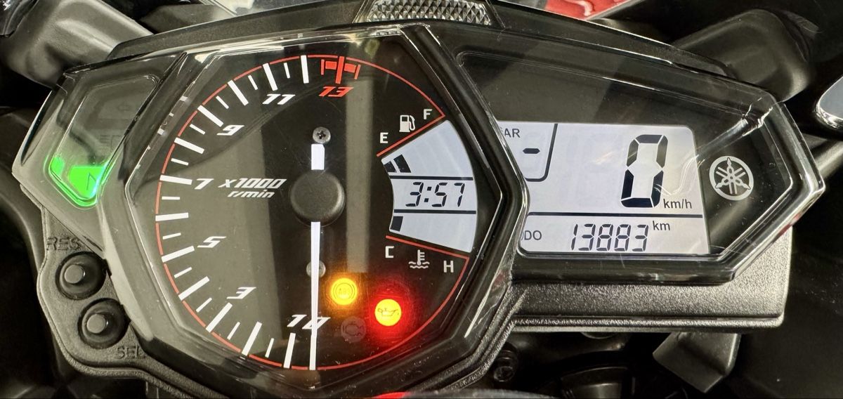 Yamaha Strada: Yamaha YZF R3 ABS – Usato da Urdorf venduto da SchmidliMotos 4