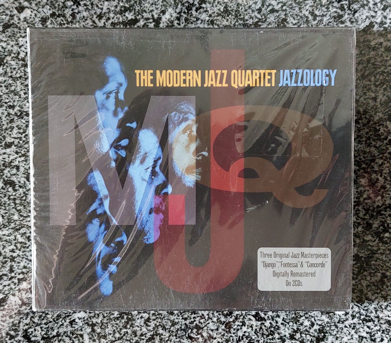 CD: DCD - The Modern Jazz Quartet "Jazzology" – Nuovo e nell'imballaggio originale da Rotkreuz venduto da CLASAX