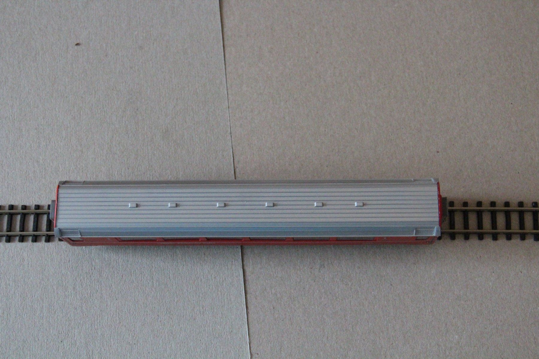 Modellini di ferrovie: RhB Personenwagen EW IV Rot – Usato da Speicher venduto da rori64 2