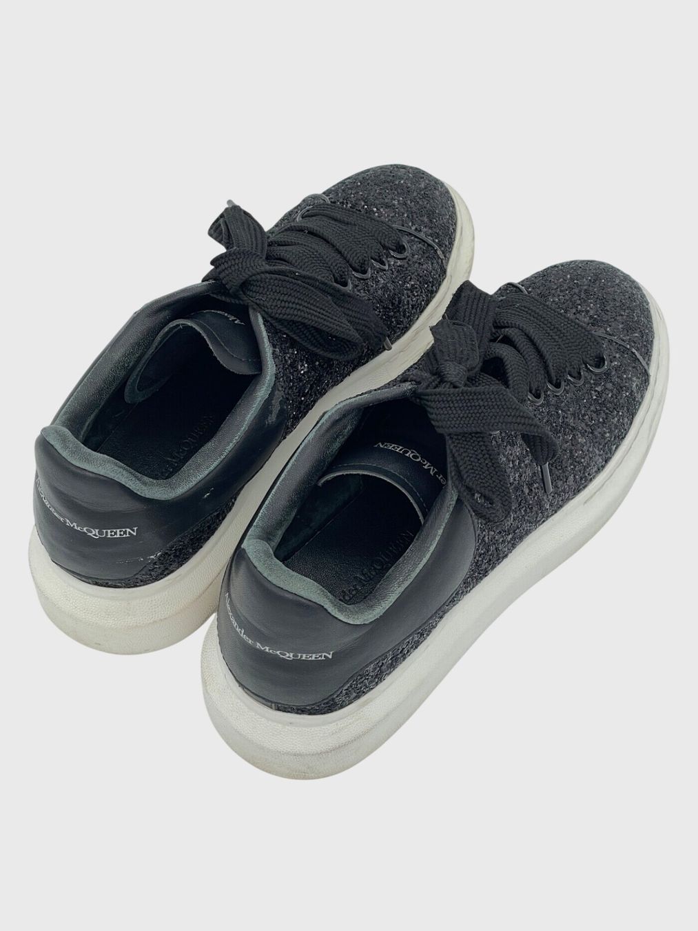 Alexander Mcqueen Chaussures femmes: Alexander McQueen Oversized Platform Sneaker EU 39 Schwarz – D'occasion à Zürich par shoe_shop 3