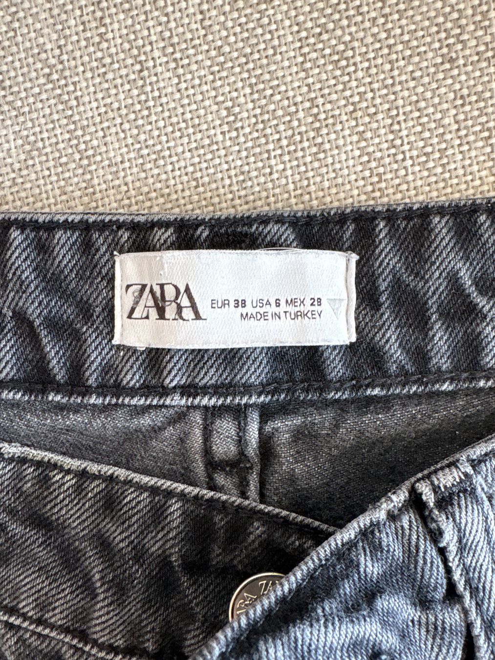 Zara Jeans: Jeans Zara Gr. 38 – Usato da Wallisellen venduto da olesyai 1