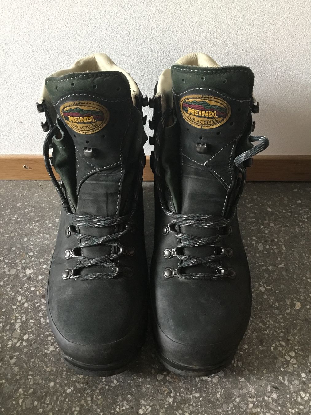 Meindl Herrenschuhe: Meindl Gore Tex Wanderschuhe, Men, Gr. 42.5 – Gebraucht aus Chur von Jacky17 1