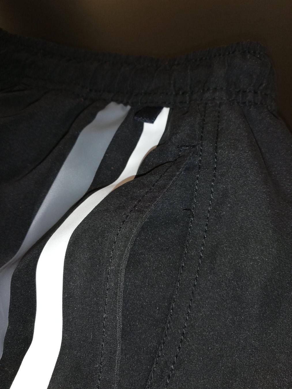 Costumi da bagno: SHORT DE BAIN NOIR - MARC O'POLO – Usato da Genève venduto da ant_5hwp 3